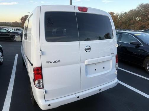 2021 Nissan NV200 SV
