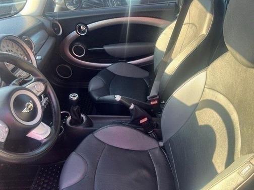 2009 MINI Cooper S Base