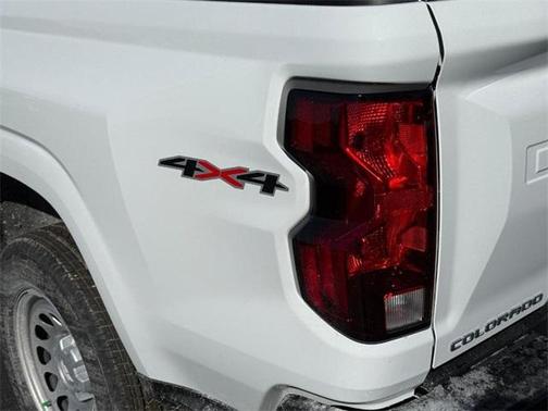 2025 Chevrolet Colorado WT