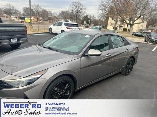 2022 Hyundai ELANTRA HEV Blue