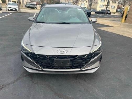 2022 Hyundai ELANTRA HEV Blue