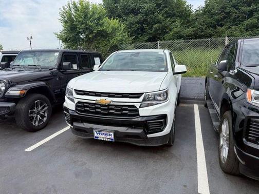 Summit White 2022 Chevrolet Colorado LT