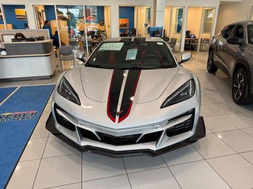 Blade Silver Metallic 2026 Chevrolet Corvette Z06