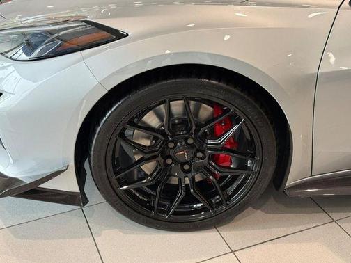 Blade Silver Metallic 2026 Chevrolet Corvette Z06