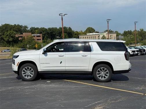 2025 Chevrolet Suburban Premier