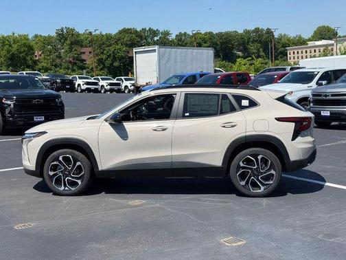 White Sands 2026 Chevrolet Trax FWD 2RS