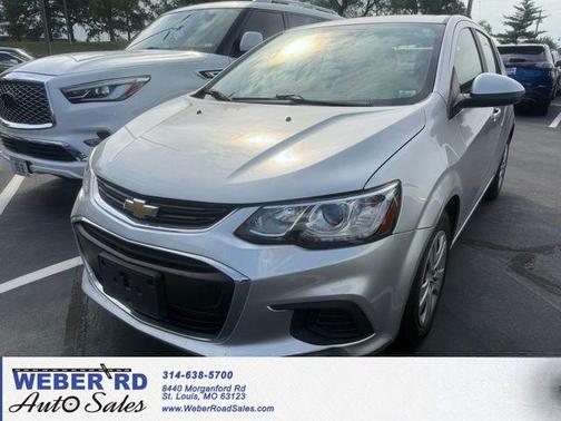 Silver Ice Metallic 2020 Chevrolet Sonic FWD Hatchback 1FL 5-Door