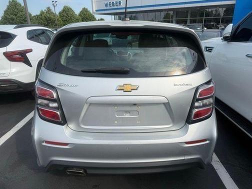 Silver Ice Metallic 2020 Chevrolet Sonic FWD Hatchback 1FL 5-Door