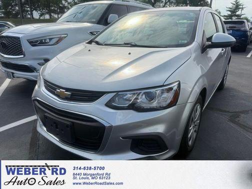 Silver Ice Metallic 2020 Chevrolet Sonic FWD Hatchback 1FL 5-Door