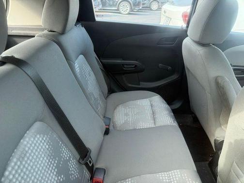 Silver Ice Metallic 2020 Chevrolet Sonic FWD Hatchback 1FL 5-Door