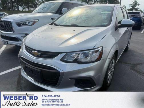 Silver Ice Metallic 2020 Chevrolet Sonic FWD Hatchback 1FL 5-Door