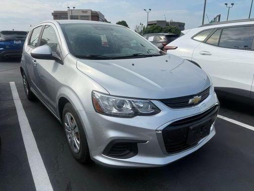 Silver Ice Metallic 2020 Chevrolet Sonic FWD Hatchback 1FL 5-Door