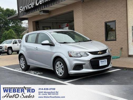Silver Ice Metallic 2020 Chevrolet Sonic FWD Hatchback 1FL 5-Door
