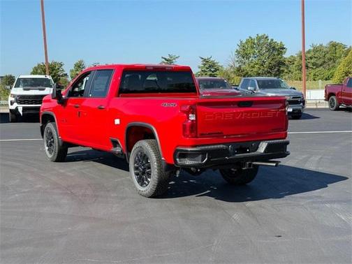 2026 Chevrolet Silverado 2500 Custom