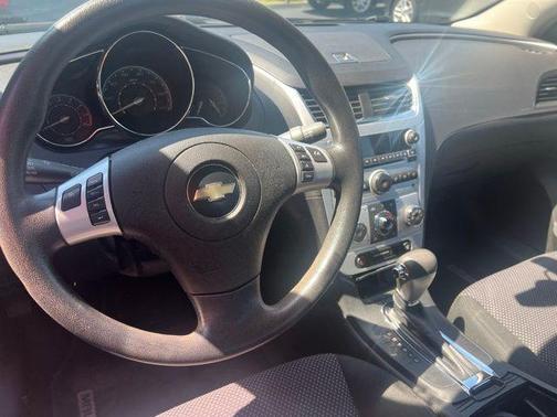 Dark Gray Metallic 2009 Chevrolet Malibu LT