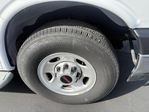 2024 GMC Savana 2500 Work Van