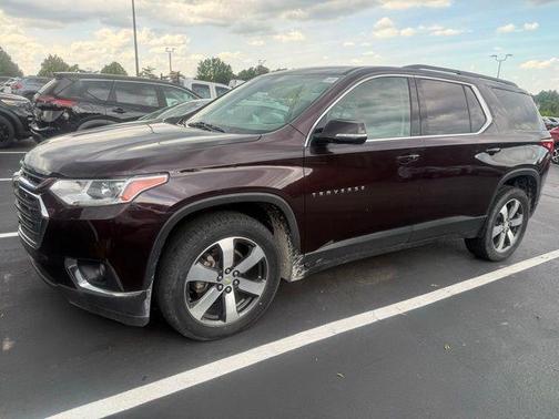 Black Cherry Metallic 2020 Chevrolet Traverse LT Leather