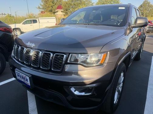 2021 Jeep Grand Cherokee Laredo