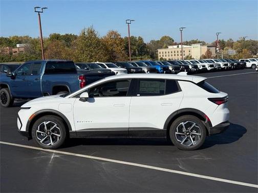 2026 Chevrolet Equinox EV LT