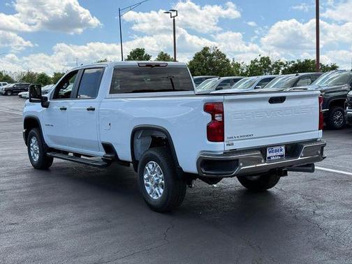 Summit White 2026 Chevrolet Silverado 3500 WT