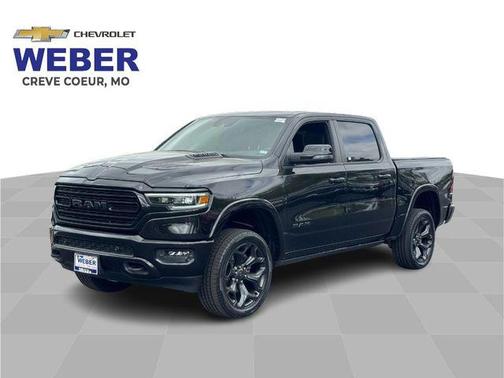 Diamond Black Crystal Pearlcoat 2023 RAM 1500 Limited