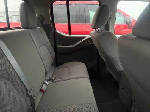 Magnetic Black Pearl 2020 Nissan Frontier SV