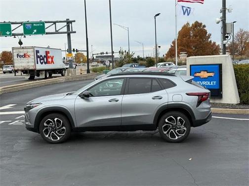 2025 Chevrolet Trax FWD 2RS