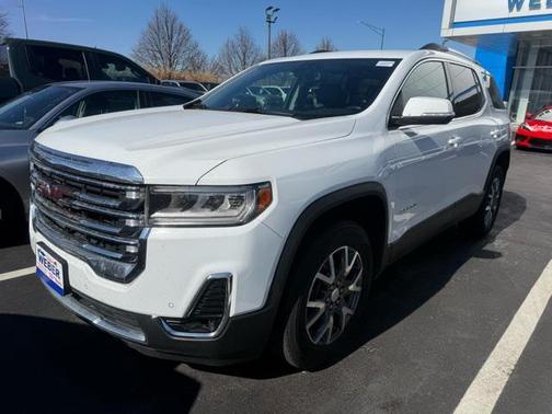 2023 GMC Acadia AWD SLT
