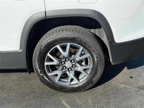 2023 GMC Acadia AWD SLT