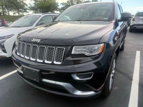 Brilliant Black Crystal Pearlcoat 2016 Jeep Grand Cherokee Summit