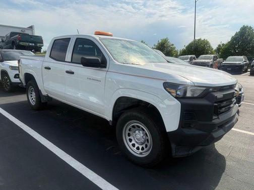 Summit White 2025 Chevrolet Colorado WT