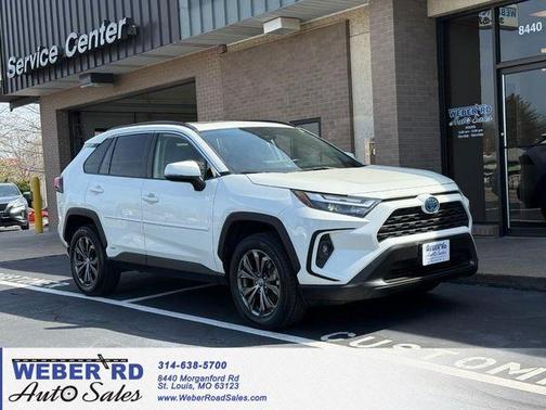 2022 Toyota RAV4 Hybrid XLE Premium