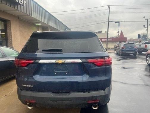 2022 Chevrolet Traverse LS