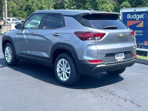 Sterling Gray Metallic 2026 Chevrolet Trailblazer LS