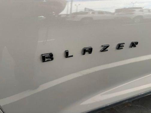 Pewter Metallic 2021 Chevrolet Blazer 1LT