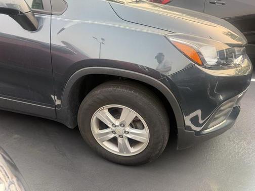2022 Chevrolet Trax LS