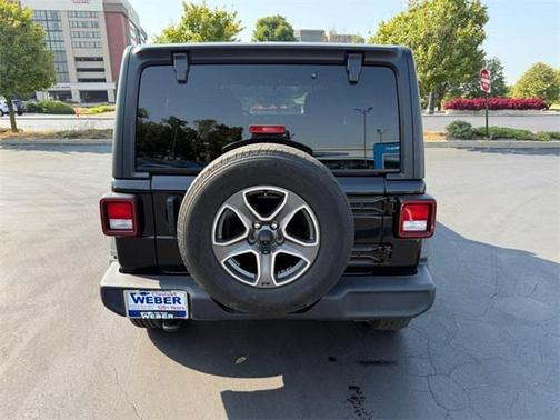 2022 Jeep Wrangler Unlimited Sport
