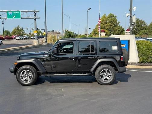 2022 Jeep Wrangler Unlimited Sport