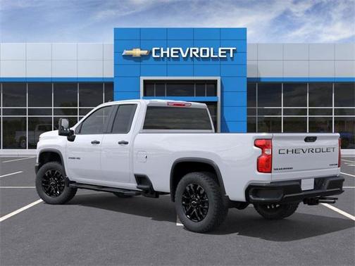 2026 Chevrolet Silverado 2500 Custom