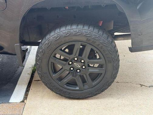 Black 2022 Chevrolet Silverado 1500 Limited LT Trail Boss