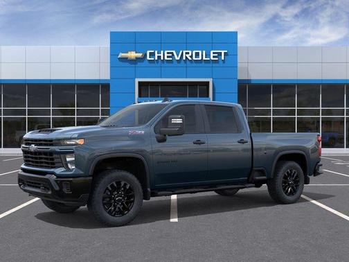 Lakeshore Blue Metallic 2026 Chevrolet Silverado 2500 Custom