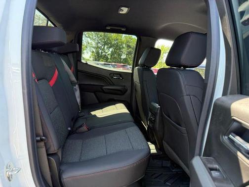 Summit White 2026 Chevrolet Colorado Z71