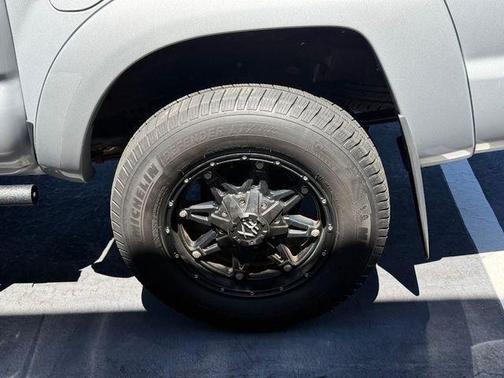 Silver Streak Mica 2011 Toyota Tacoma PreRunner