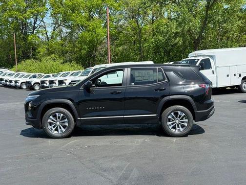 Mosaic Black Metallic 2026 Chevrolet Equinox 1LT