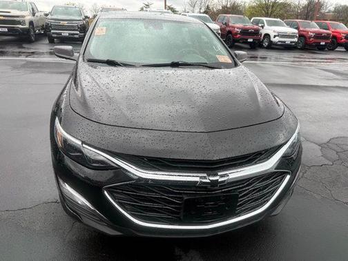 2024 Chevrolet Malibu FWD RS