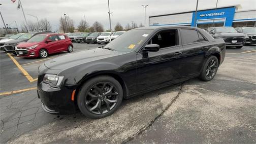 2022 Chrysler 300 Touring