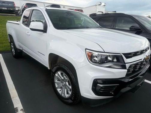 Summit White 2022 Chevrolet Colorado LT