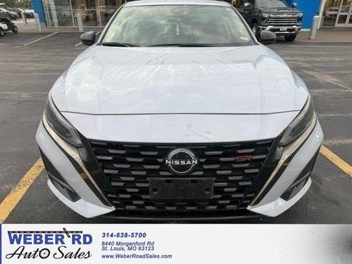 2023 Nissan Altima SR FWD
