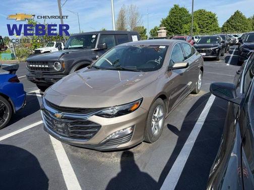 Mineral Gray Metallic 2023 Chevrolet Malibu FWD 1LT