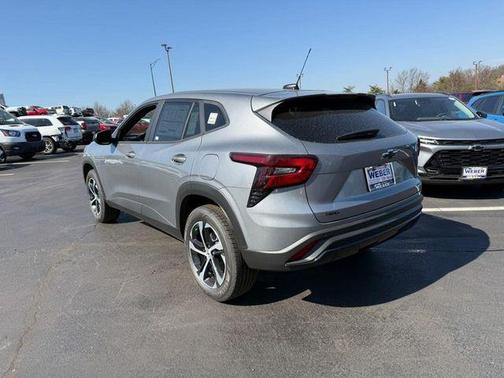 2026 Chevrolet Trax FWD 1RS